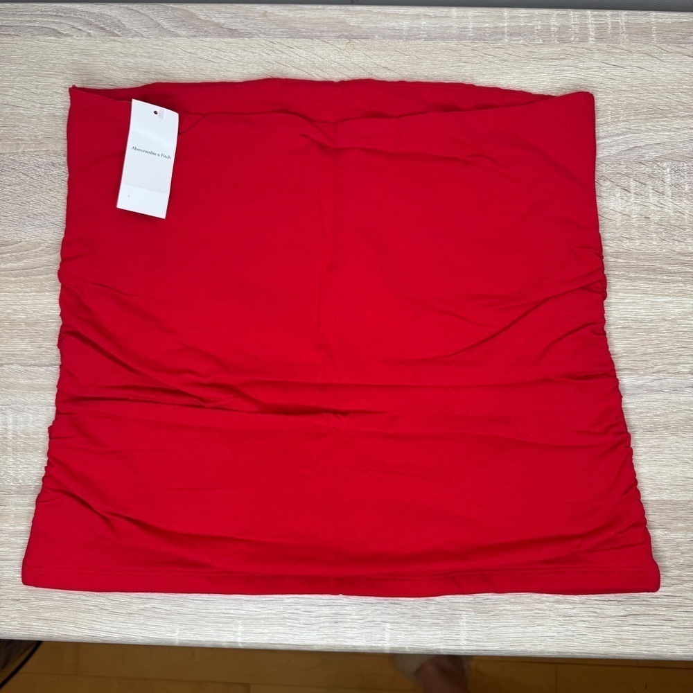 NWT Abercrombie & Fitch Red Tube Top Size XL - Picture 2 of 3